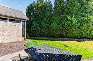 5504 7 Gates Dr, Greensboro, NC 27410 - Photo 32