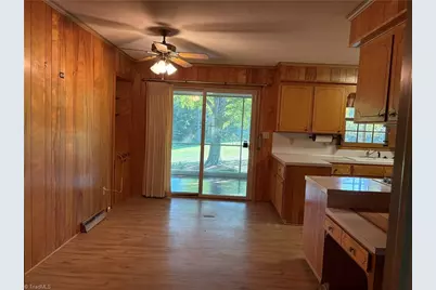 500 Shamrock Road, High Point, NC 27265 - Photo 6