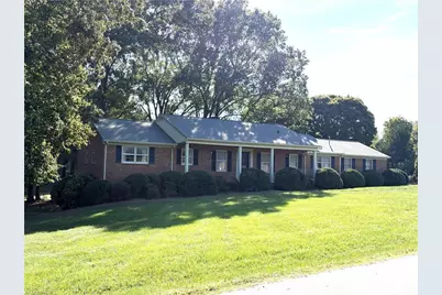 500 Shamrock Road, High Point, NC 27265 - Photo 2