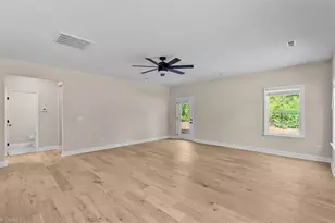 4236 Wayne Rd, Greensboro, NC 27407 - Photo 8