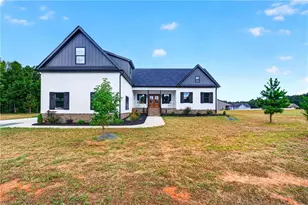 5405 Monterey Glen Ct, Browns Summit, NC 27214 - Photo 2