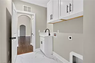5405 Monterey Glen Ct, Browns Summit, NC 27214 - Photo 34