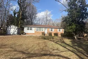 205 Venus Dr, Greensboro, NC 27406 - Photo 1