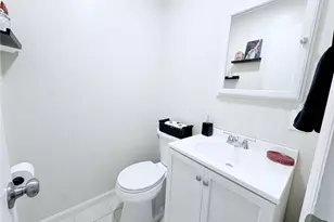 205 Venus Dr, Greensboro, NC 27406 - Photo 6