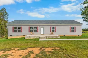 667 Jessup Grove Church Rd, Pilot Mountain, NC 27041 - Photo 2