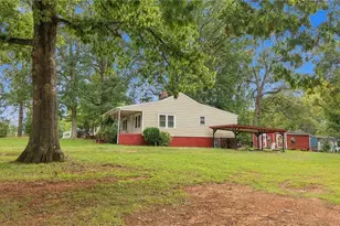 1415 Pointer St, Roxboro, NC 27573 - Photo 14