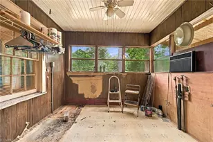 1415 Pointer St, Roxboro, NC 27573 - Photo 36