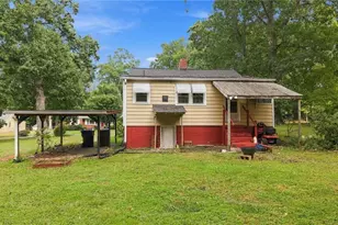 1415 Pointer St, Roxboro, NC 27573 - Photo 18