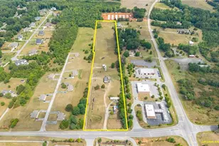 8106 Haw River Rd, Kernersville, NC 27284 - Photo 1