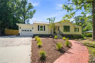 1908 Woodland Ave, Burlington, NC 27215 - Photo 2