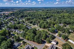 511 Westfield Ln, Gibsonville, NC 27249 - Photo 4