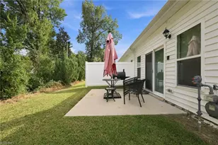 557 Isley Pl, Burlington, NC 27215 - Photo 16