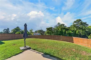 1033 Broadlands Wy, Graham, NC 27253 - Photo 40