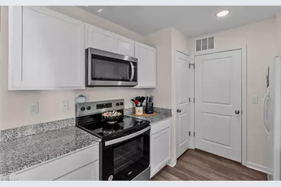 245 Mitchell Street, Walnut Cove, NC 27052 - Photo 10