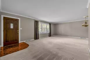 1609 Bolingbroke Rd, High Point, NC 27265 - Photo 4