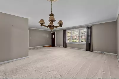 1609 Bolingbroke Road, High Point, NC 27265 - Photo 6