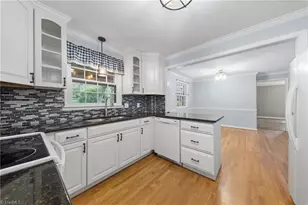 107 Wedgefield Ave, Winston-Salem, NC 27106 - Photo 8