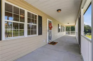 2197 Cedarwood Ct, Asheboro, NC 27205 - Photo 4