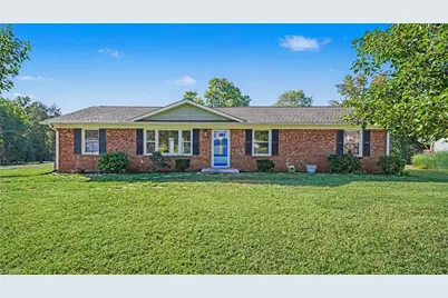178 Fisher Street, Lexington, NC 27292 - Photo 2