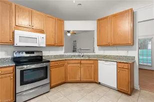 1204 Satinwood Dr, Greensboro, NC 27410 - Photo 12