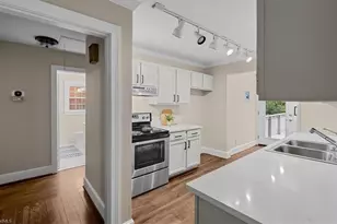 212 Kensington Rd, Greensboro, NC 27403 - Photo 12