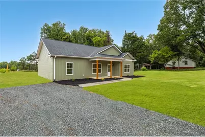 425 N Smith Street, Liberty, NC 27298 - Photo 30