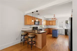 220 E Pkwy Ave, High Point, NC 27262 - Photo 6
