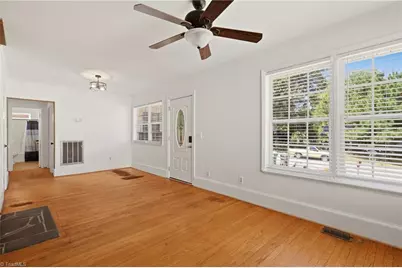 220 E Parkway Avenue, High Point, NC 27262 - Photo 4