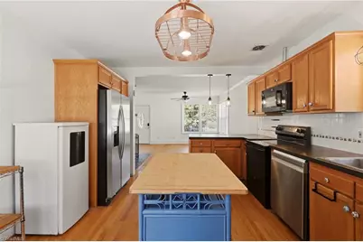 220 E Parkway Avenue, High Point, NC 27262 - Photo 8