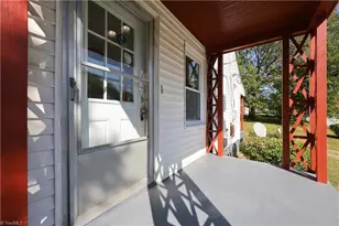 1113 Benjamin Benson St, Greensboro, NC 27406 - Photo 8