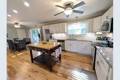 1702 Dunbar Street, Greensboro, NC 27401 - Photo 8