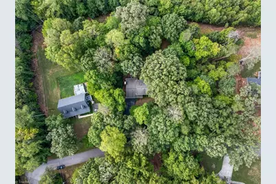 608 Forrest Drive, Reidsville, NC 27320 - Photo 40