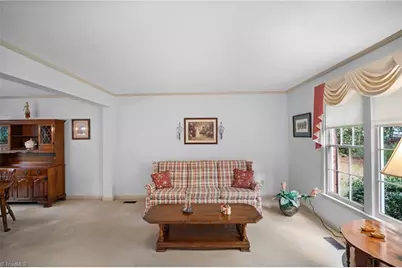 608 Forrest Drive, Reidsville, NC 27320 - Photo 6
