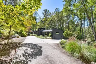 8005 Eastridge Rd, Oak Ridge, NC 27310 - Photo 44