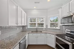 305 Zurich Ct, Winston-Salem, NC 27127 - Photo 6