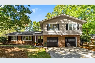 801 Winview Drive, Greensboro, NC 27410 - Photo 48