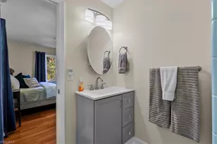 801 Winview Dr, Greensboro, NC 27410 - Photo 32