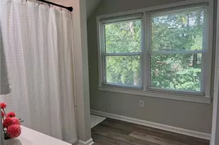 1777 Robinhood Dr, Burlington, NC 27217 - Photo 46