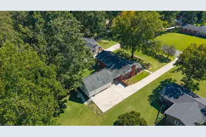 1777 Robinhood Drive, Burlington, NC 27217 - Photo 36