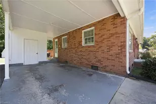 625 Holly St, Burlington, NC 27217 - Photo 18