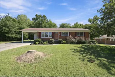 625 Holly Street, Burlington, NC 27217 - Photo 1