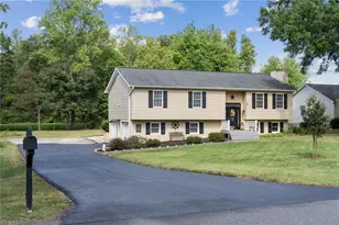 486 Lori Ln, Winston-Salem, NC 27127 - Photo 4