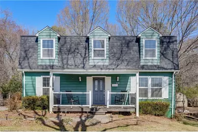 1025 Harris Street, Eden, NC 27288 - Photo 2