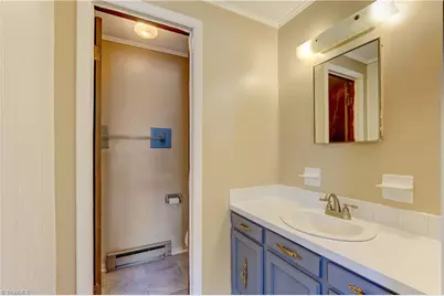 1025 Harris Street, Eden, NC 27288 - Photo 20