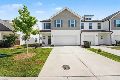 4925 Cannon Crossing Circle, Greensboro, NC 27410 - Photo 2