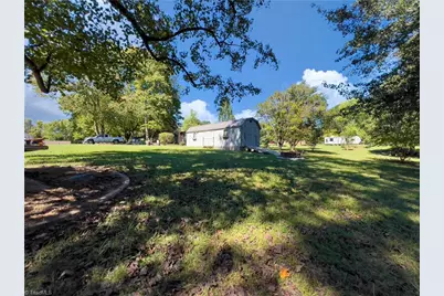 4851 Westray Lane, Walkertown, NC 27051 - Photo 38