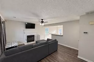 4712 Chestfield Ln, Greensboro, NC 27407 - Photo 4