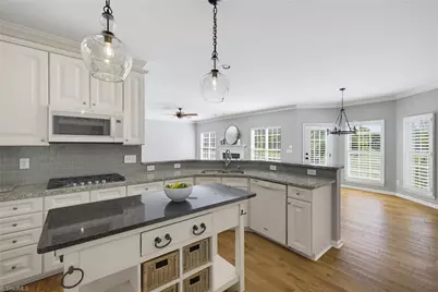 2926 Shady View Drive, High Point, NC 27265 - Photo 10