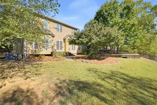 2926 Shady View Dr, High Point, NC 27265 - Photo 36