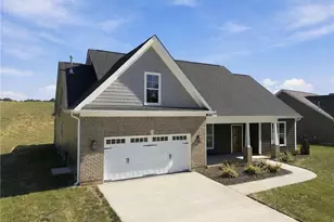 3117 Cullens Dr, Graham, NC 27253 - Photo 4
